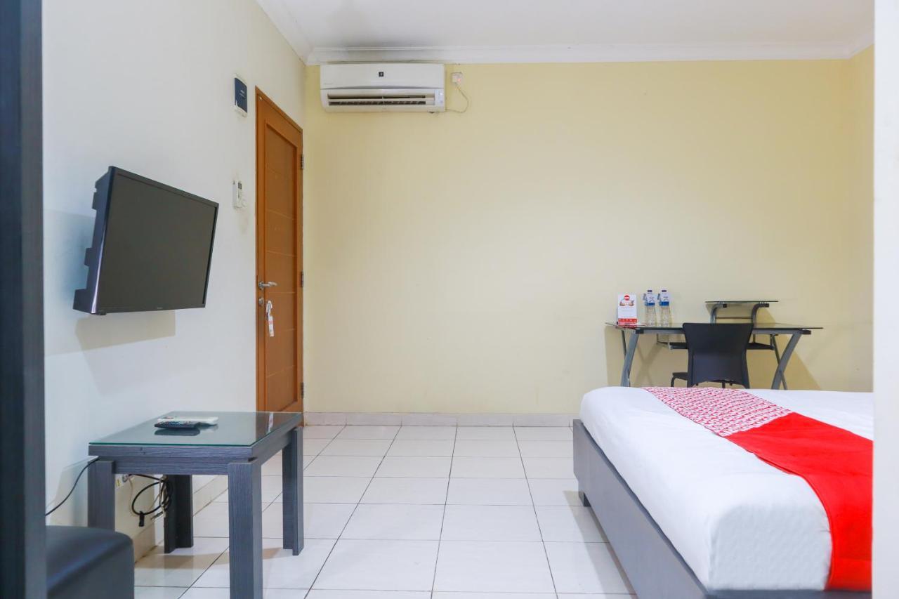 Oyo 2196 Ss Homes Jakarta Exterior foto