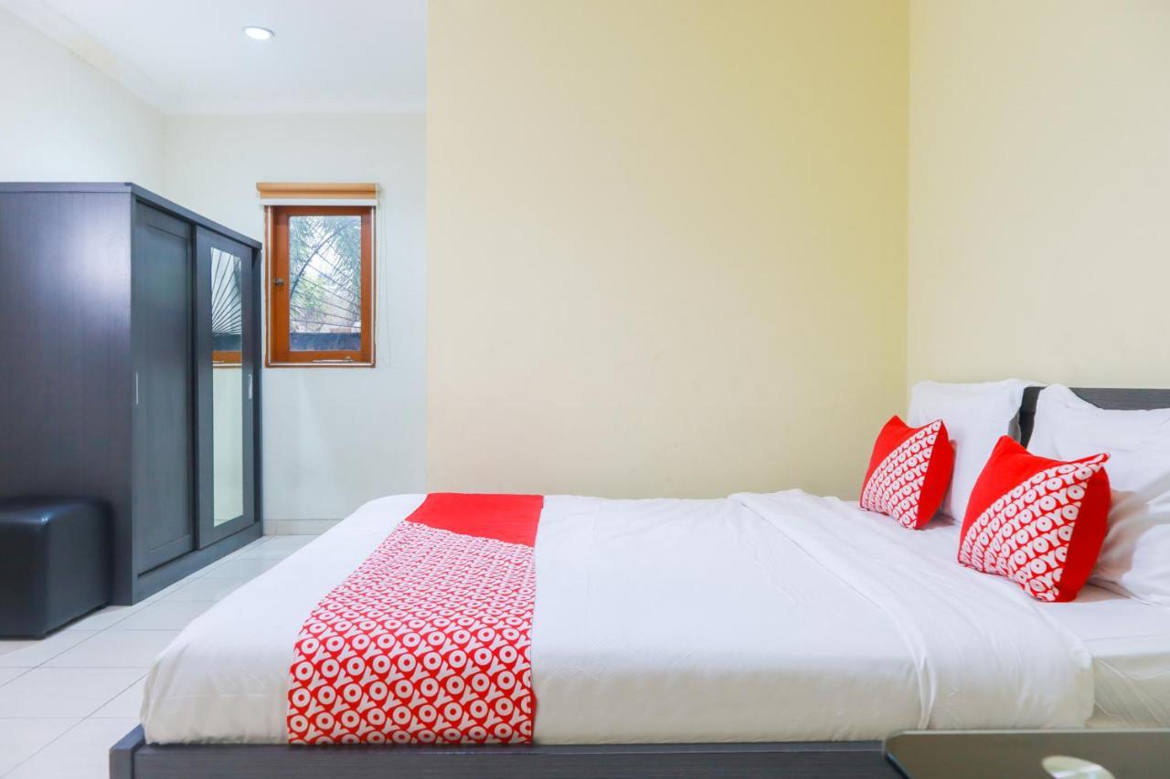 Oyo 2196 Ss Homes Jakarta Exterior foto